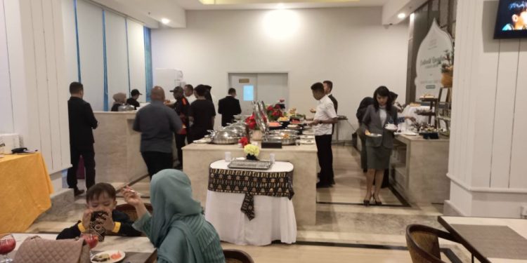 Hotel Parkside Suni Abepura Suguhkan Menu Buka Puasa Berkonsep Kontinental