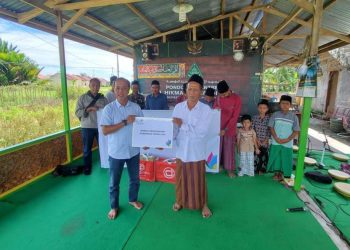 Berbagi Kebahagiaan di Bulan Ramadhan, PLN Beri Bantuan di Ponpes Al Hikmah Annahdliyah Sorong