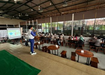 Astra Motor Bersama Polda Papua Bekali Kaum Perempuan Keselamatan Berkendara