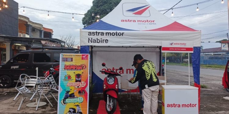 Astra Motor Nabire Perkenalkan Produk Unggulan ke Masyarakat Oyehe Lewat Pameran