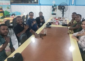 Temui Legislator, Mahasiswa Makassar Asal Papua Keluhkan Hal Ini