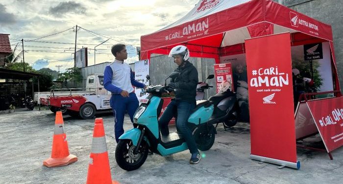 Pentingnya Kelengkapan Keselamatan Berkendara Saat Test Ride