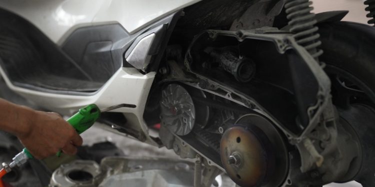 Pelumas CVT Bikin Motor Matic Honda Berfungsi Optimal