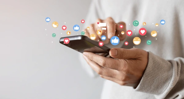 Pemerintah Blokir Enam Grup Facebook Bermuatan Konten Negatif