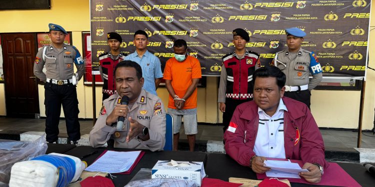 Polisi Ungkap Misteri Kematian Bocah 9 Tahun di Jayapura, Ayah Tiri Jadi Tersangka
