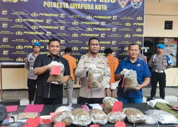 Tiga Pengedar Ganja Terancam Pidana Penjara Seumur Hidup