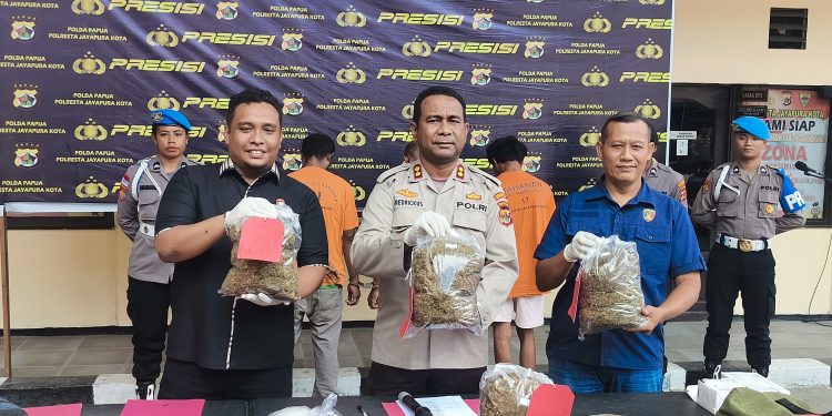 Tiga Pengedar Ganja Terancam Pidana Penjara Seumur Hidup