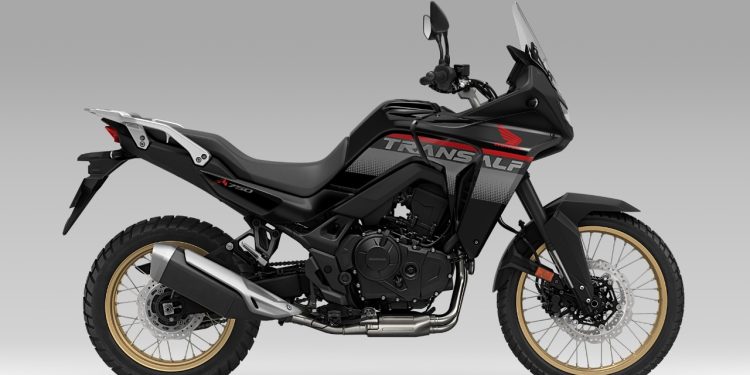 Eksplorasi Jalanan Bersama New XL750 Transalp dari Honda