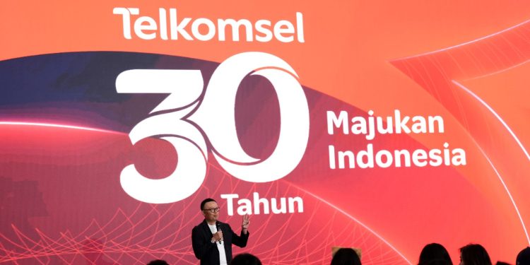 Telkomsel Resmikan Evolusi Brand SIMPATI, Kartu Prabayar Pertama di Asia