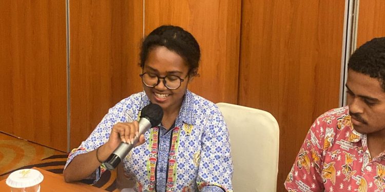 UM Papua Tingkatkan Kompetensi dan Profesionalisme Pelajar Lewat Workshop Kehumasan