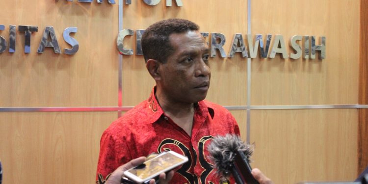 Rektor Universitas Cenderawasih Tegaskan Tidak Ada Kenaikan UKT Sejak 2023
