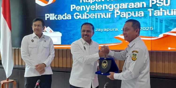 Pemerintah Pusat Cek Kesiapan PSU Pilgub Papua
