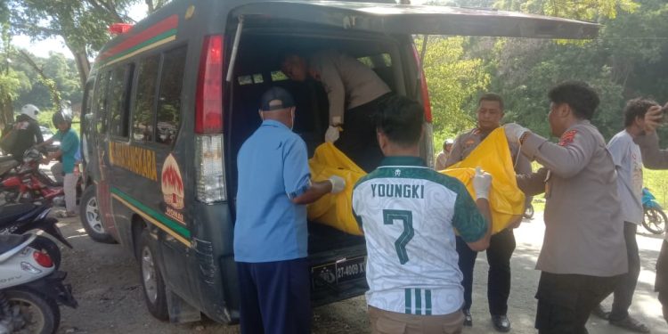 Pria Tanpa Identitas Ditemukan Tak Bernyawa dengan Tubuh Penuh Luka