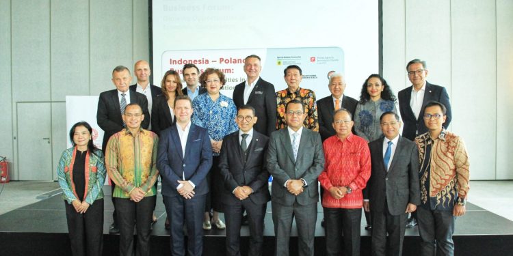 Menteri Kebudayaan Dorong Investasi Lewat Indonesia dan Poland Business