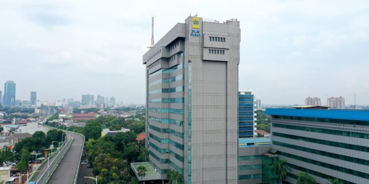 PLN Catatkan Kinerja Positif, Pendapatan Tembus 545 Triliun!