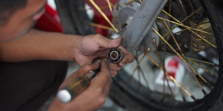 Kenali Tanda Bearing Aus di Motor Honda
