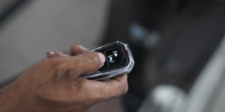 Simak Manfaat Penggunaan Key Remote Cover Motor Honda