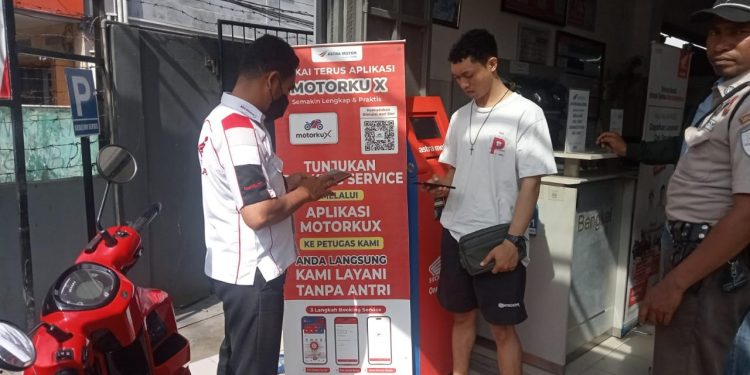 Pelanggan Diajak Gunakan Aplikasi Motorku X