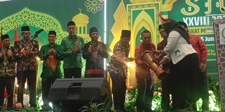 Pj Gubernur Papua Tekankan Tiga Variabel Penting saat Membuka STQ ke-28