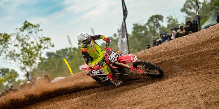 Arsenio Optimistis Bisa Tampil Maksimal Bersama Honda CRF250R di Lintasan Airkuit Akmil Magelang