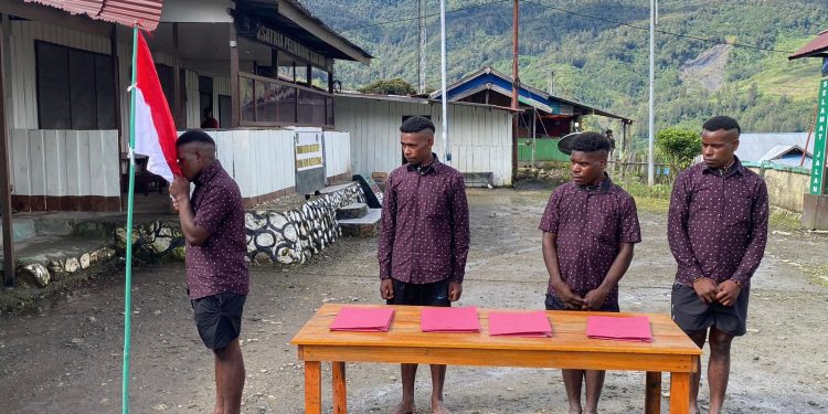 Empat Anggota KKB Puncak Berikrar Setia kepada NKRI