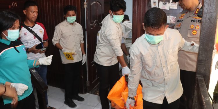 Seorang Pria Paruh Baya Ditemukan Tak Bernyawa dalam Kamar Hotel di Serui