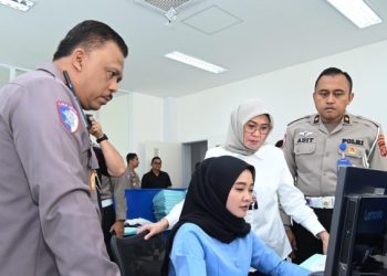 Jasa Raharja dan Korlantas Polri  Cek Langsung Proses Pelayanan BPKB