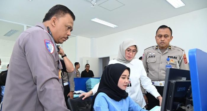 Jasa Raharja dan Korlantas Polri Cek Langsung Proses Pelayanan BPKB