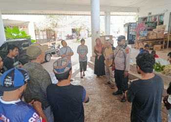Kapolsubsektor Lebih Dekat dengan Pedagang Pasar Perbatasan Lewat Kegiatan Ini