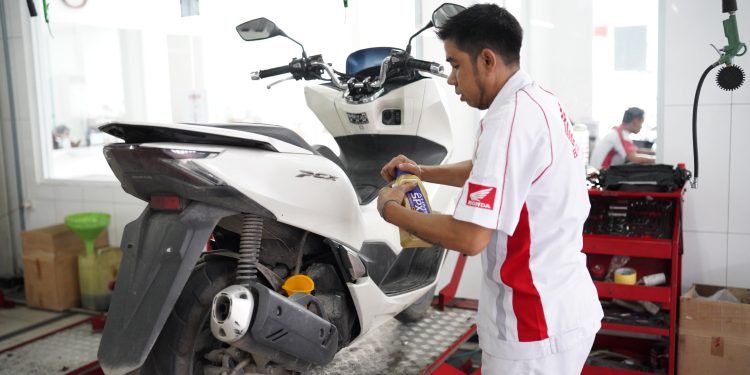Berikut Daftar Part Fast Moving Motor Honda dan Cara Merawatnya