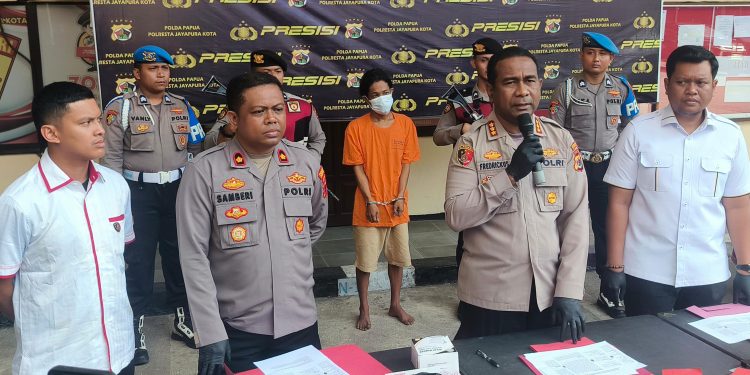 Pasutri Pembunuh Guru di Jayapura Terancam Pidana Mati