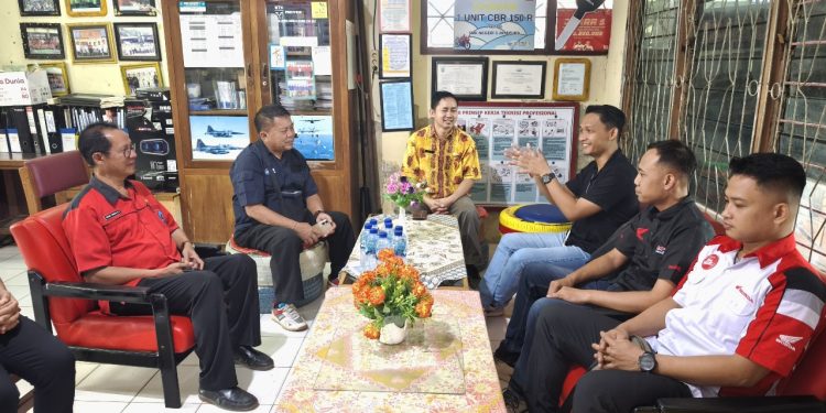 Astra Motor Papua dan SMK Negeri 3 Jayapura Perkuat Sinergi
