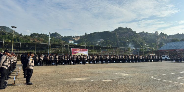 Ratusan Personel Kepolisian Amankan 575 TPS PSU Pilgub Papua