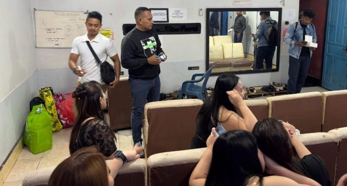 Puluhan Pekerja Klub Malam di Merauke Jalani Pemeriksaan Urine