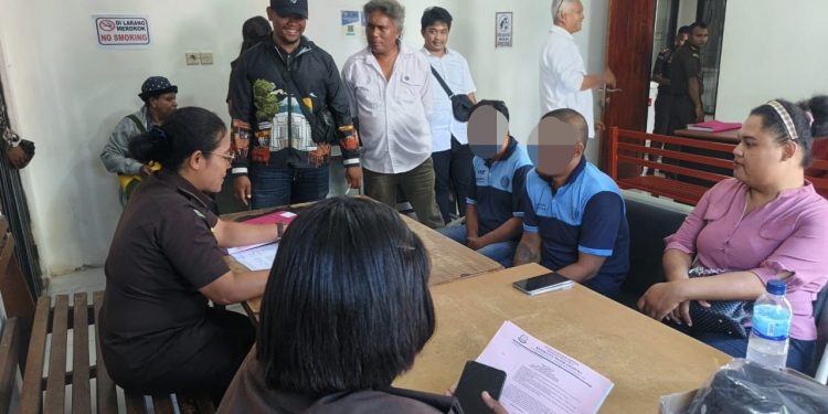 Empat Tersangka dan Barang Bukti Narkoba Diserahkan ke Kejaksaan Negeri Jayapura