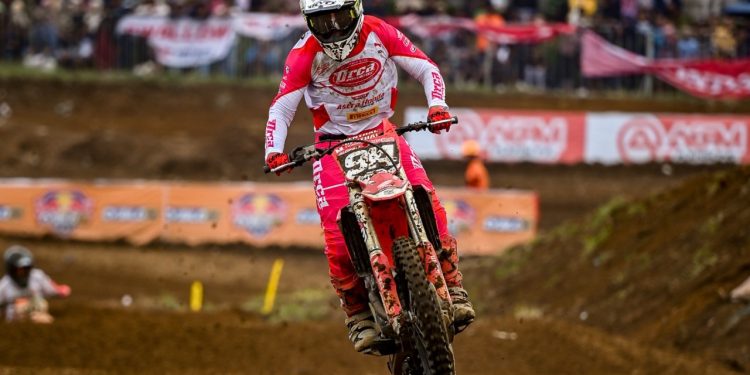 Crosser Astra Honda Percaya Diri