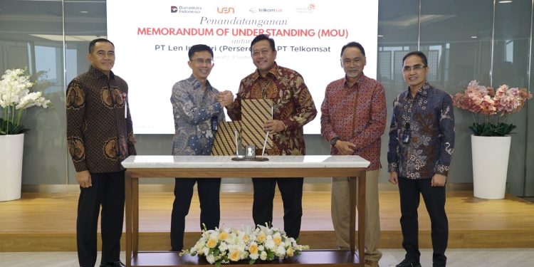 Langkah Strategis Telkomsat dan Len Industri, Bangun Ekosistem Satelit Nasional