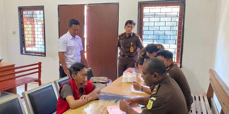 Dilimpahkan ke Kejari, Tersangka Penyalahgunaan Narkotika Terancam Pidana Penjara 12 Tahun
