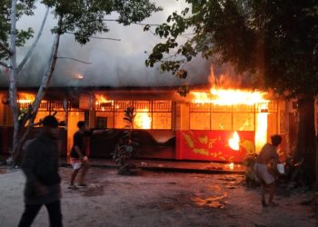 Lima Ruang SD Inpres Kampung Baru Jayapura Terbakar, Polisi Dalami Penyebabnya