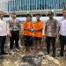 Dua Tersangka Kasus Narkotika Saksikan Pemusnahan Barang Bukti