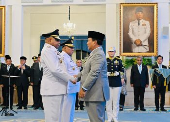 Matius Fakhiri dan Aryoko Rumaropen Resmi Jabat Gubernur dan Wakil Gubernur Papua