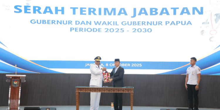 Agus Fatoni Sampaikan Ini kepada Gubernur Matius Fakhiri usai Sertijab