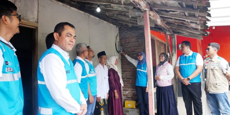 Senyum Warga Karangasem Menyala Bersama Cahaya PLN