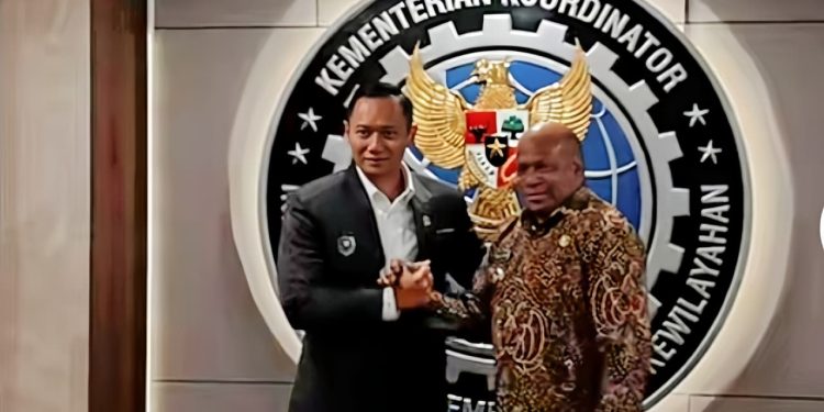 Gubernur Papua Temui Menko AHY