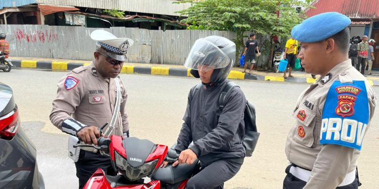 54 Pengendara Terjaring dalam Operasi Zebra Cartenz di Jayapura