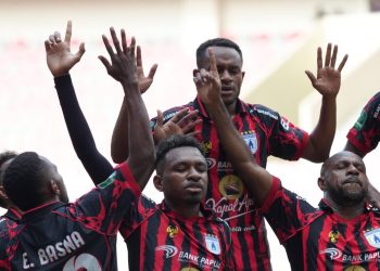 Persipura Bungkam PSIS 4-0 di Semarang, Boaz Solossa Kembali Jadi Pembeda