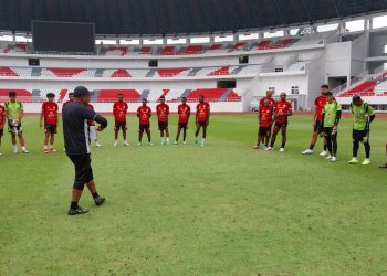 Dijamu Kendal FC, Persipura Siap Balas Kekalahan