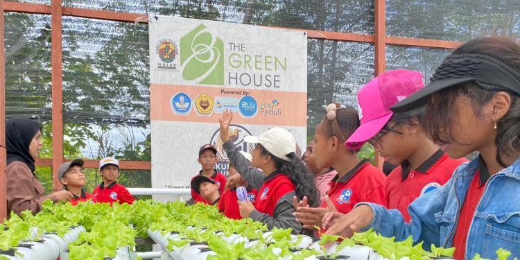 Desa Berdaya PLN Hadirkan Pembelajaran Pertanian untuk Siswa SD Kalam Kudus