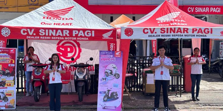 Astra Motor Papua Hadirkan Display Honda Scoopy di Showroom Event Spesial