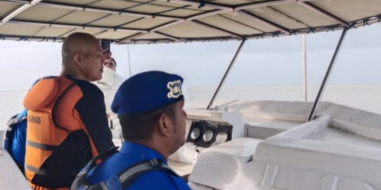 Pencarian ABK KM Bintang Laut Terkendala Cuaca Buruk